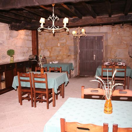 Pazo Da Escola Guest House A Moreira Eksteriør bilde