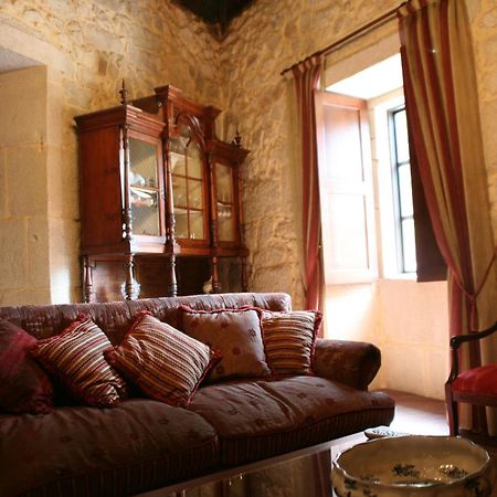 Pazo Da Escola Guest House A Moreira Eksteriør bilde