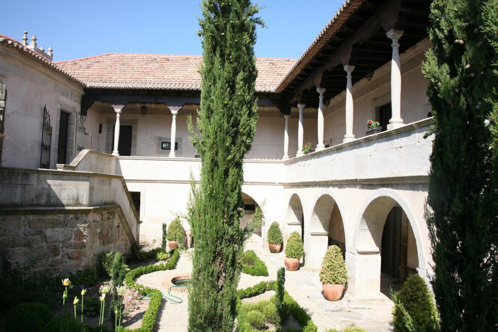 Pazo Da Escola Guest House A Moreira Eksteriør bilde